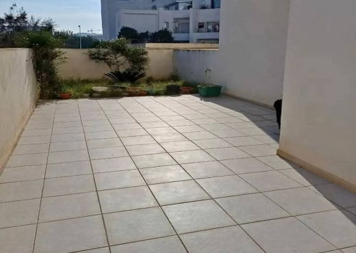 A louer appart S+2 jardins de Carthage
