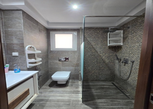 A louer un S+1 spacieux 75 m2  à Ain Zaghouan Nord - Bien immobilier à {"id":23,"country_id":219,"name":"TUNIS","slug":"tunis"} - Image 2 - Sonia Immo - Agence Immobilière Sonia Immo