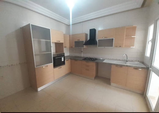 A louer un S+3 à Ain Zaghouan Nord - Bien immobilier à {"id":23,"country_id":219,"name":"TUNIS","slug":"tunis"} - Image 2 - Sonia Immo - Agence Immobilière Sonia Immo