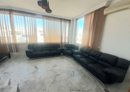 A louer villa S+5 à L'Aouina - Bien immobilier à {"id":23,"country_id":219,"name":"TUNIS","slug":"tunis"} - Image 2 - Sonia Immo - Agence Immobilière Sonia Immo