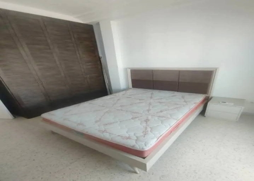 A louer umS+2 retapé à neuf meublé - Bien immobilier à {"id":23,"country_id":219,"name":"TUNIS","slug":"tunis"} - Image 2 - Sonia Immo - Agence Immobilière Sonia Immo