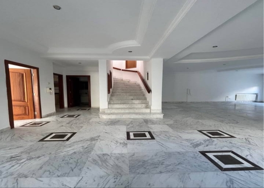 A louer une grande villa au Lac 2 - Bien immobilier à {"id":23,"country_id":219,"name":"TUNIS","slug":"tunis"} - Image 4 - Sonia Immo - Agence Immobilière Sonia Immo