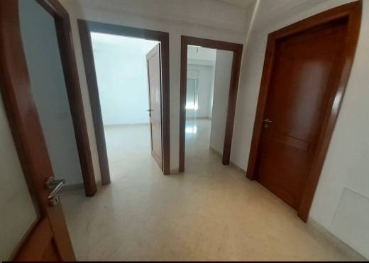 A louer un S+3 à Ain Zaghouan Nord - Bien immobilier à {"id":23,"country_id":219,"name":"TUNIS","slug":"tunis"} - Image 3 - Sonia Immo - Agence Immobilière Sonia Immo